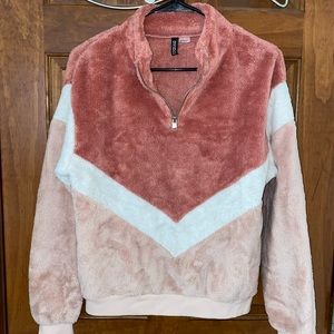 Brand: H&M, Size: Small, Color: Pink and White